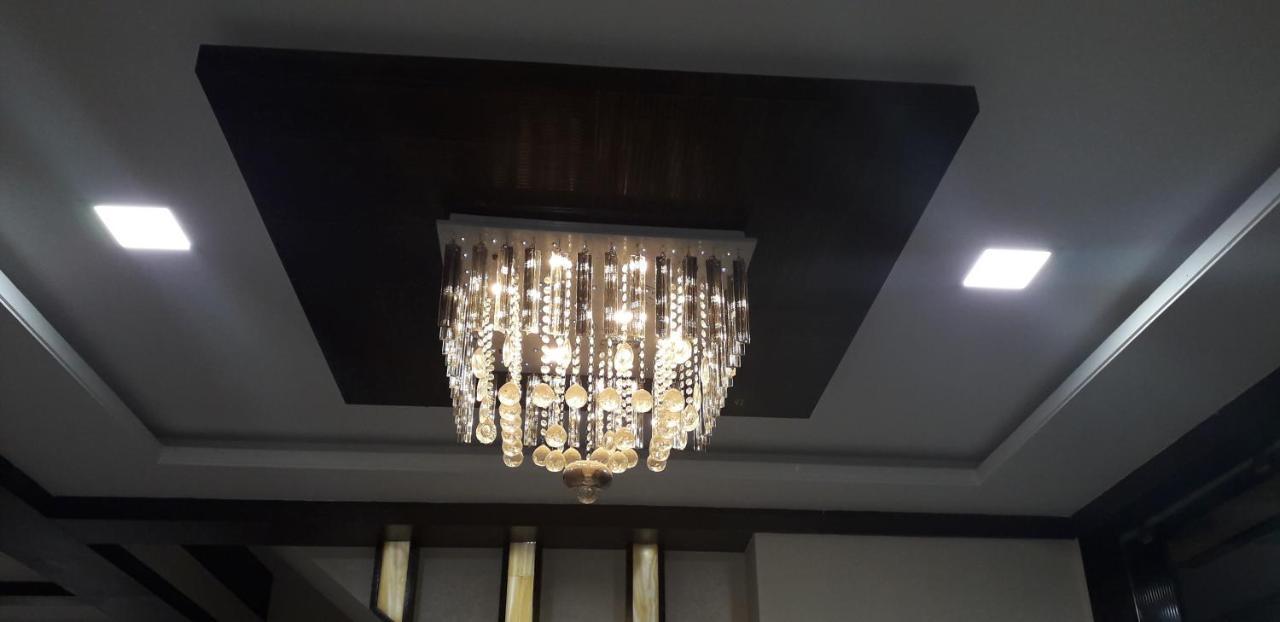 Mp Residency Hotel Kumbakonam Bagian luar foto